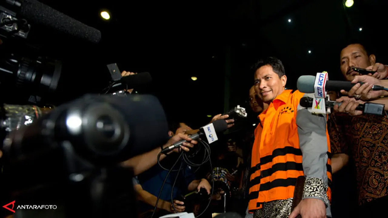 suap-hotma-sitompul-130731b.jpg