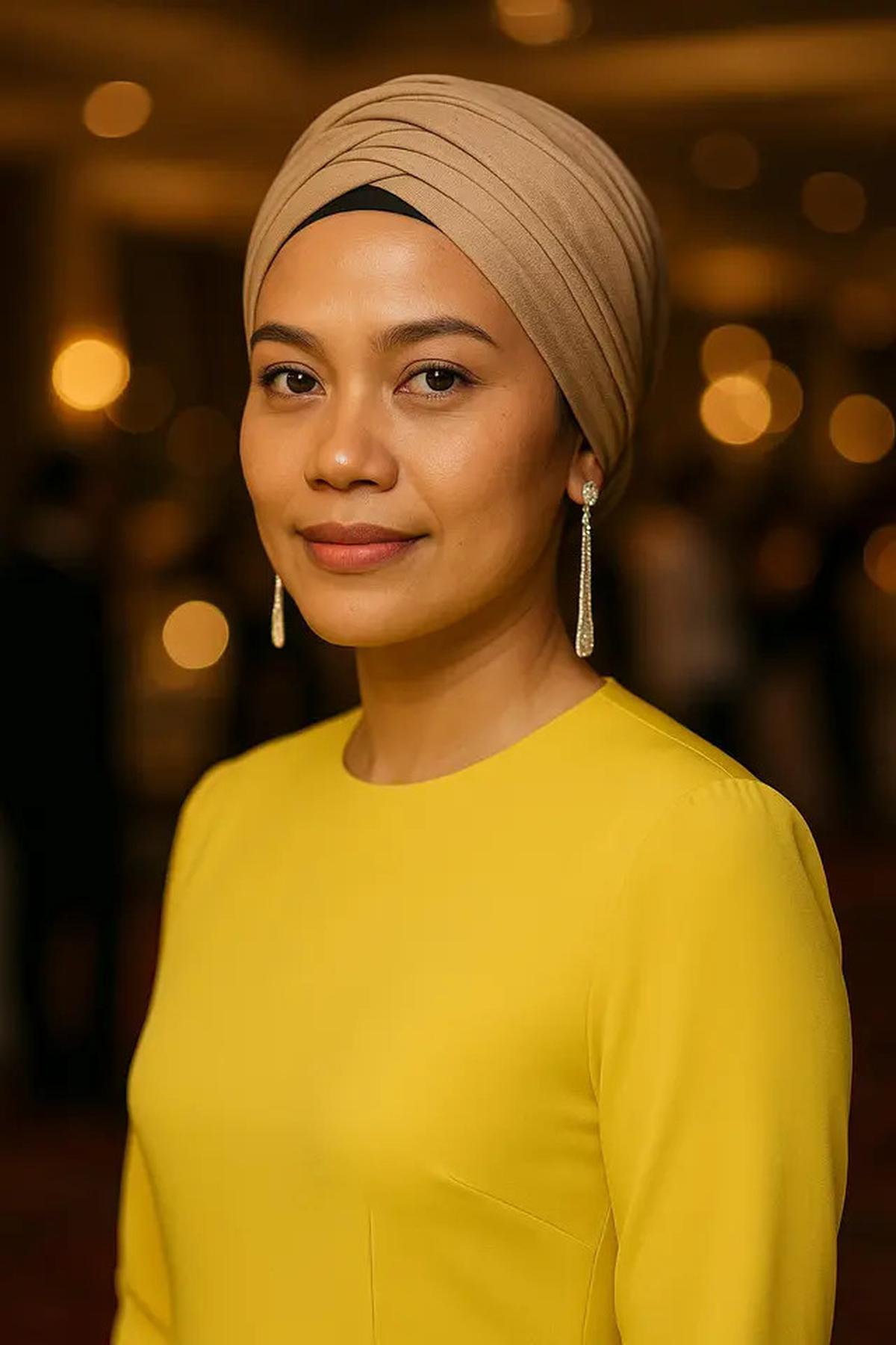 7 Hijab Style untuk Kondangan dan Pesta Malam, Elegan tapi Enggak Ribet