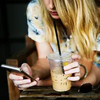 Kalau jadi mantan dari lima zodiak ini nggak usah telepon mereka lagi. Nggak bakal diangkat. (Sumber foto: unsplash.com)