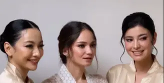 Hesty Purwadinata, Natasha Rizky, Fifi Karamoy, dan Medina menjadi pengapit Enzy Storia [@hestypurwadinata]