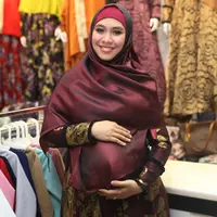 Oki Setiana Dewi. (Andy Masela/Bintang.com)