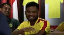 Pemain Bhayangkara FC, Saddil Ramdani, saat diperkenalan sebagai pemain baru di Mess Bhayangkara, Jakarta, Sabtu (8/2). Saddil menjadi rekrutan terakhir Bhayangkara FC.(Bola.com/Yoppy Renato)
