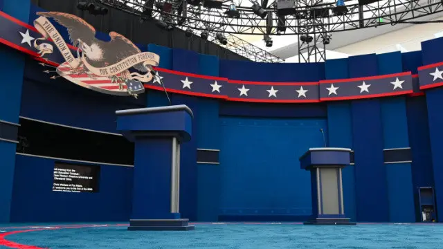 Panggung debat perdana antara Donald Trump dan Joe Biden, calon presiden AS pada pemilu mendatang pada 28 September di Cleveland, Ohio.