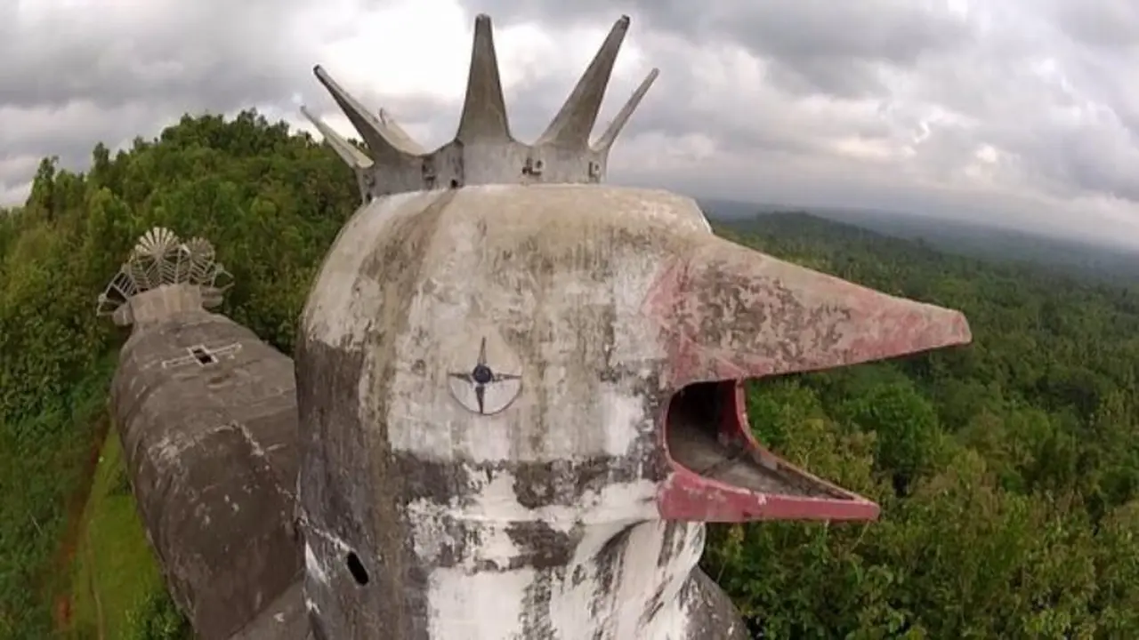 Tersembunyi di Hutan, Gereja Ayam Nan Unik Ramai oleh Wisatawan