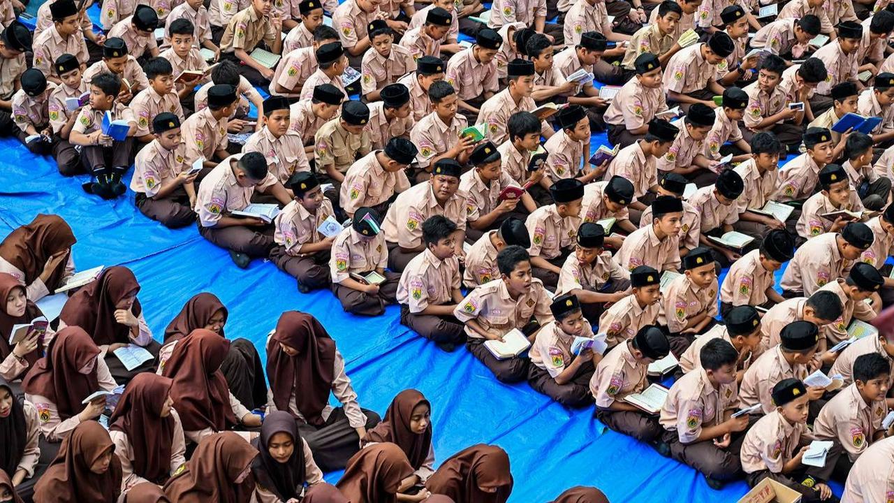 <b>Lebih dari 4.000 Orang di Jalur Gaza Tewas Akibat Perang Israel vs Hamas</b>