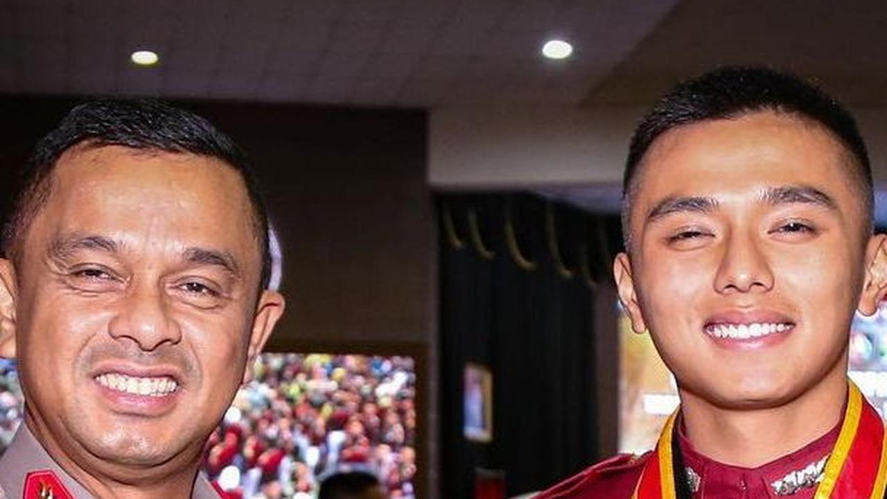 Bima bukan berasal dari keluarga sembarangan. Sang ayah merupakan perwira tinggi Polri yang kini tengah bertugas menjadi Dirtipidnarkoba Bareskrim Polri.