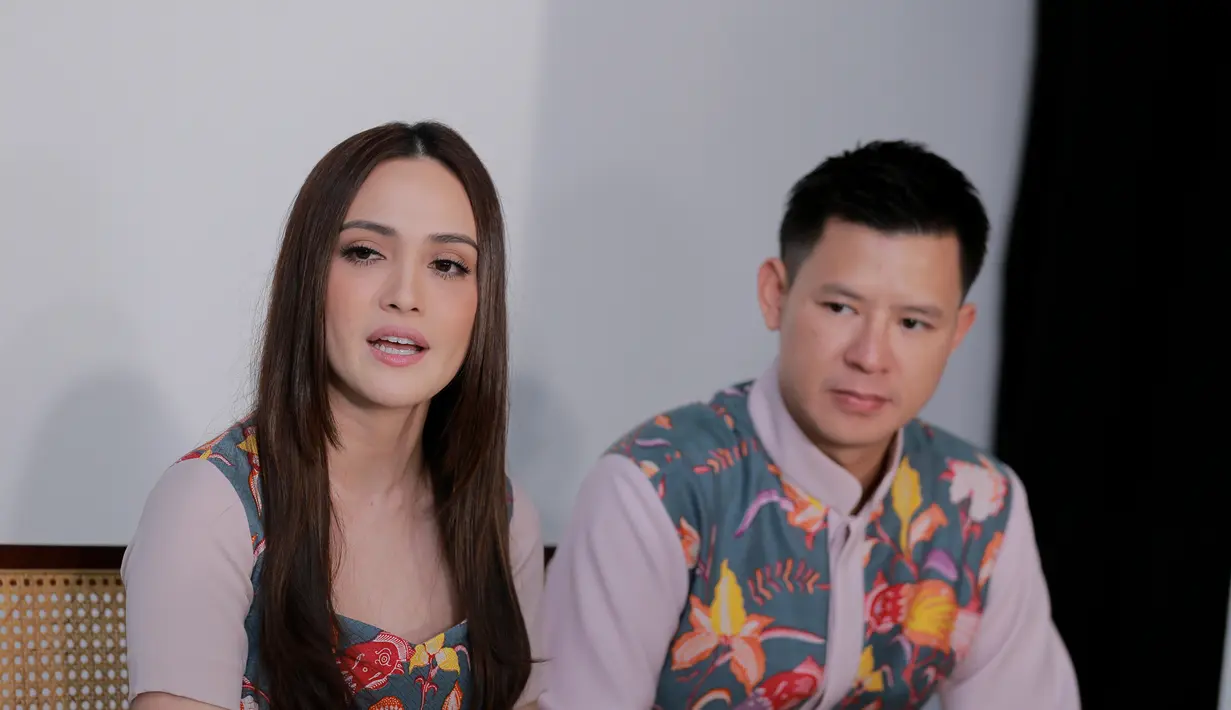 Wanita 28 tahun ini mengaku usahanya mendapat dukungan dari suami tercintanya, David Herbowo. (Adrian Putra/Bintang.com)