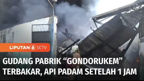 VIDEO: Gudang Bekas Pabrik Lilin Batik di Pekalongan Terbakar, 6 Mobil Damkar Dikerahkan