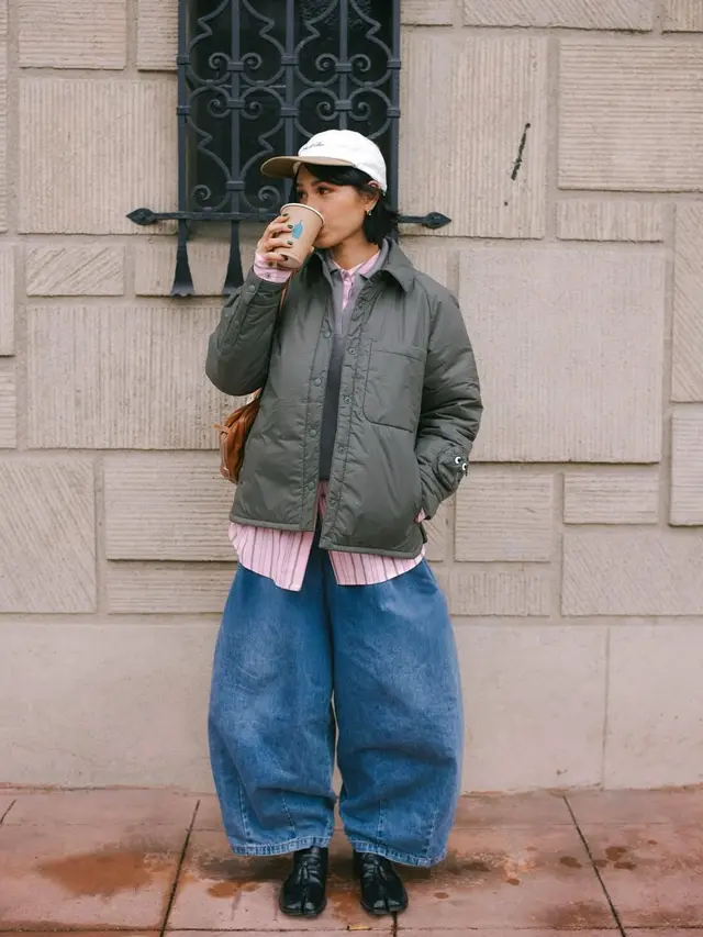 Gaya Unik Mix and Match ala Andien Aisyah (Instagram/@andienaisyah)