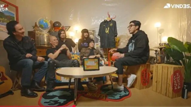 Ahmad Dhani Ungkap Alasan Selalu Suntik Hormon Sebelum Menggung Bareng Dewa 19.  foto: Youtube VINDES