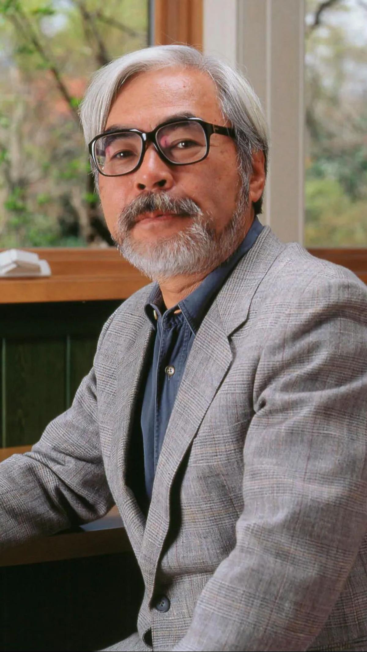 <b>Kolaborasi dengan Hayao Miyazaki</b>