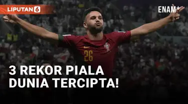 Striker muda Portugal Goncalo Ramos menjadi perbincangan dunia usai menggantikan posisi Cristiano Ronaldo di babak 16 besar piala dunia 2022 ketika menggasak Swiss 6-1. mencetak hat trik di laga ini Ramos membuat 3 rekor sekaligus di piala dunia.