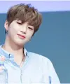 Cyber bullying memang bukan sesuatu yang bisa diterima. Bahkan 7 idol ini memutuskan untuk menutup akun media sosial mereka karena tak tahan dengan ejekkan haters. (Allkpop)
