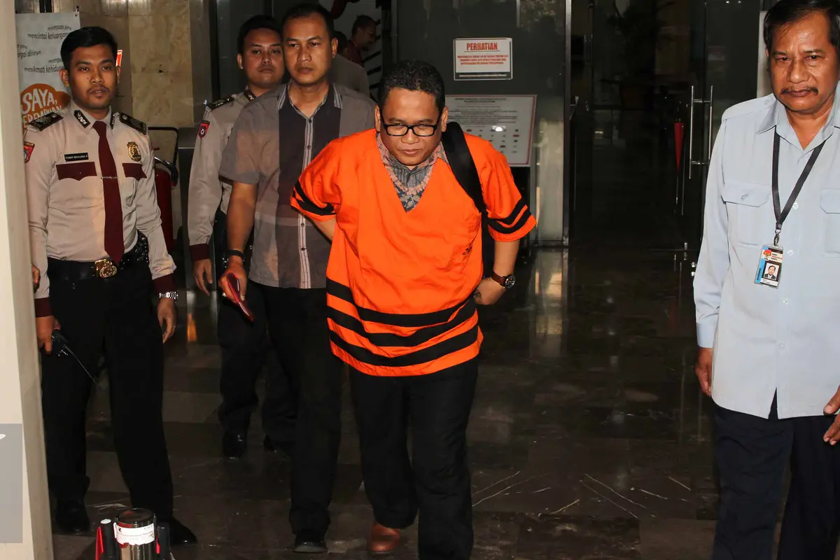 20150818- Amir Hamzah Resmi Ditahan KPK-Jakarta- Amir Hamzah