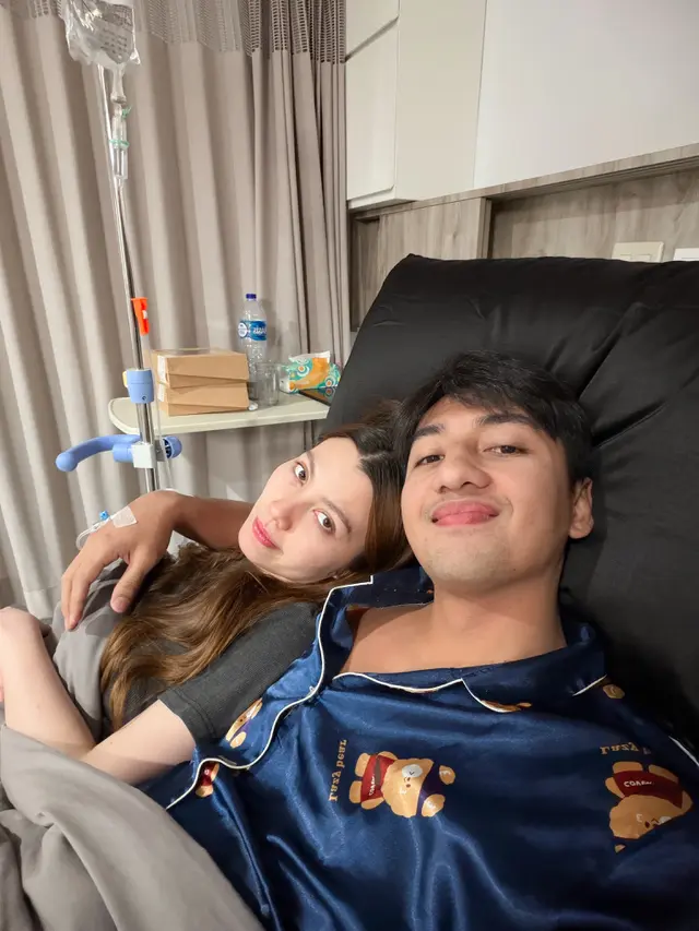 Harris Vriza dan sang istri (instagram.com/harrisvriza)