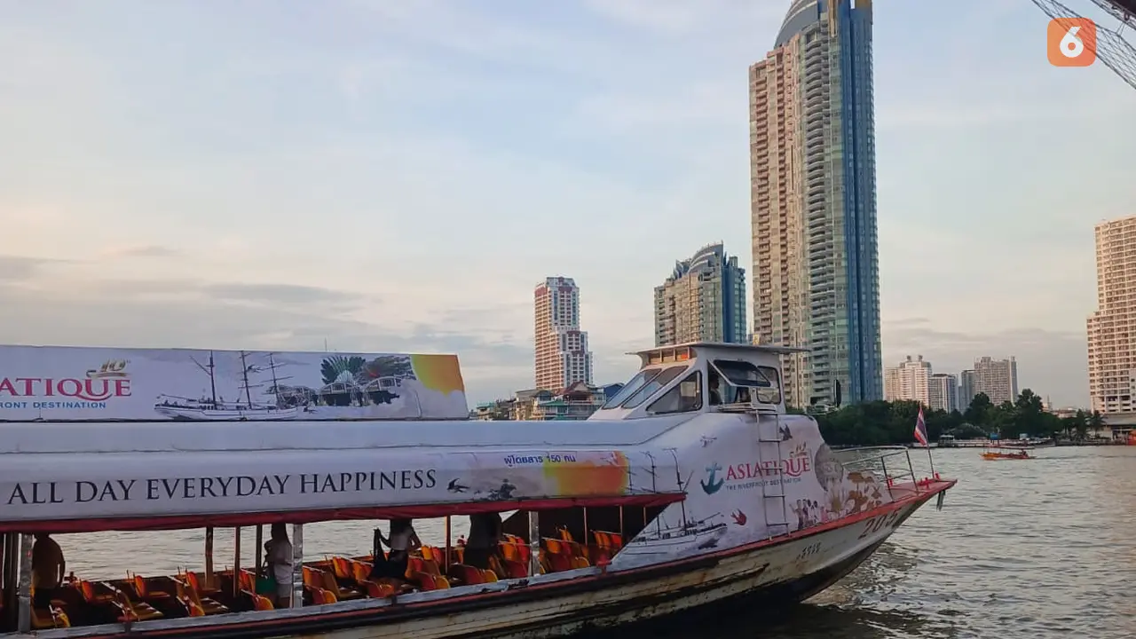 Kapal wisata Chao Phraya, Bangkok