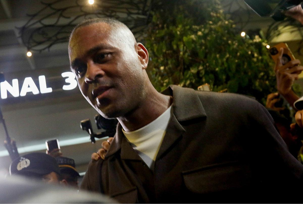 Foto: Momen Patrick Kluivert Tiba di Indonesia