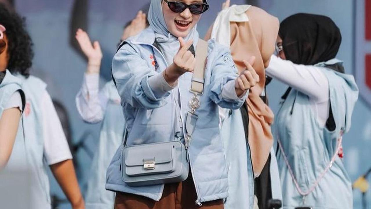 Bikin 400 Laki-Laki Antri Taaruf, Ini 8 Potret Pesona Inara Rusli yang Sudah Punya Kekasih Baru - Respon Keluarga Disorot