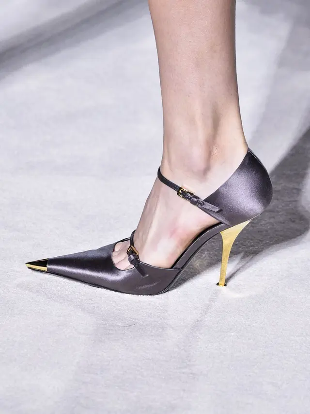 Deretan Sepatu Memukau di New York Fashion Week 2019