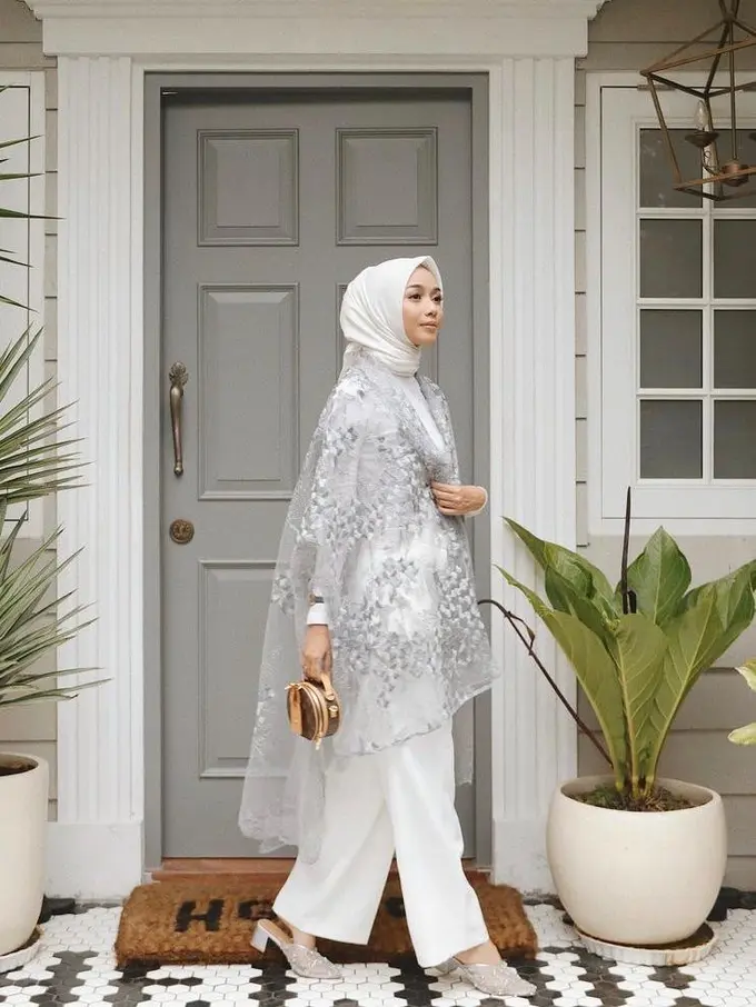 10 Ide Padu Padan Celana Kulot untuk Kondangan, Cocok untuk Hijabers