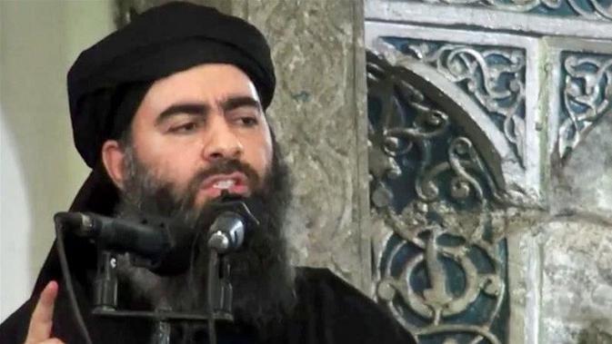 Pemimpin ISIS Abu Bakr al-Baghdadi dikabarkan menderita luka serius setelah serangan militer Rusia 28 Mei 2017. Padahal sebelumnya, ia telah dinyatakan tewas oleh Kementerian Pertahanan Rusia. (Screengrab via AP)