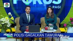 Simak Fokus Pagi (07/08) dengan berita-berita sebagai berikut, Keluarga Pasien Mengamuk di Rumah Sakit, Rumah Ludes Dilalap Api, Ricuh, Tradisi Berebut Gunungan Hasil Bumi, Video Polisi Bersepatu di Masjid, Gudang Peti Kemas Hangus Terbakar.