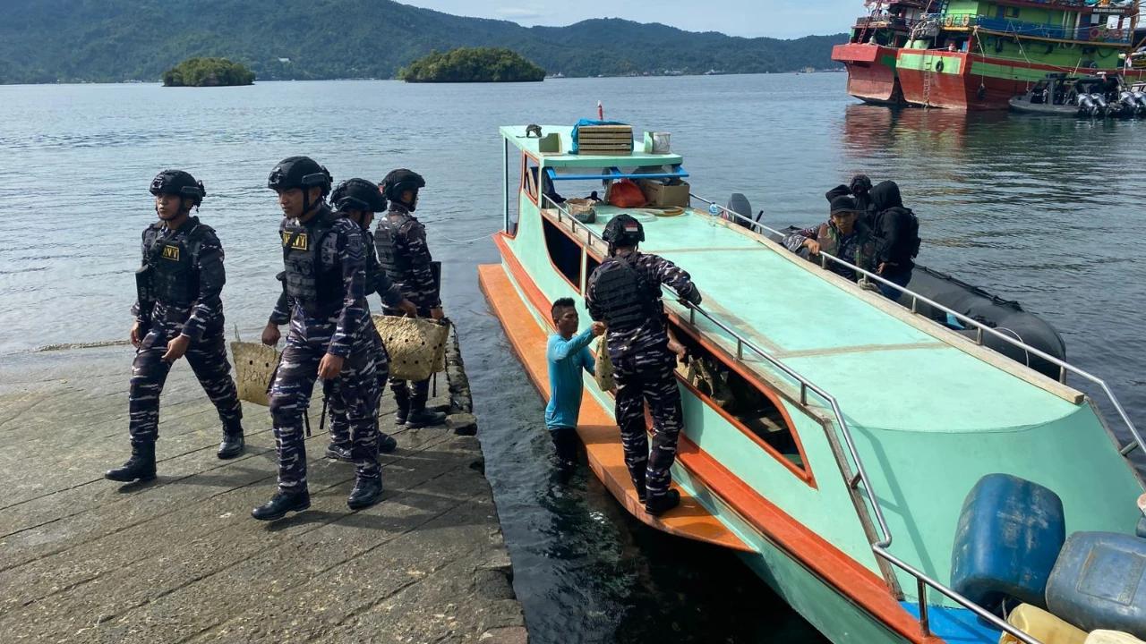 FOTO: TNI Angkatan Laut Gagalkan Penyelundupan Ilegal di Sulawesi Utara