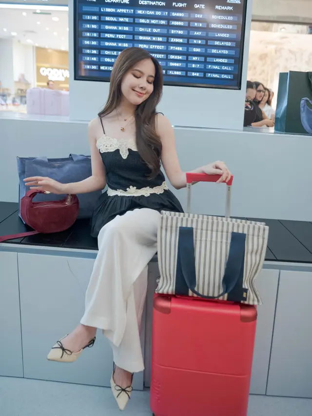 Hindari Drama Koper, Ini Luggage Pilihan Morgan Oey hingga Sheila Dara Aisha untuk Travelling