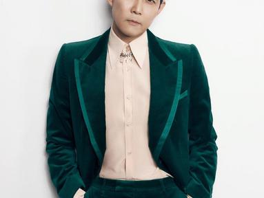 Lee Jung Jae untuk Gucci. (Instagram/ from_jjlee, foto: Hong Jang Hyun)