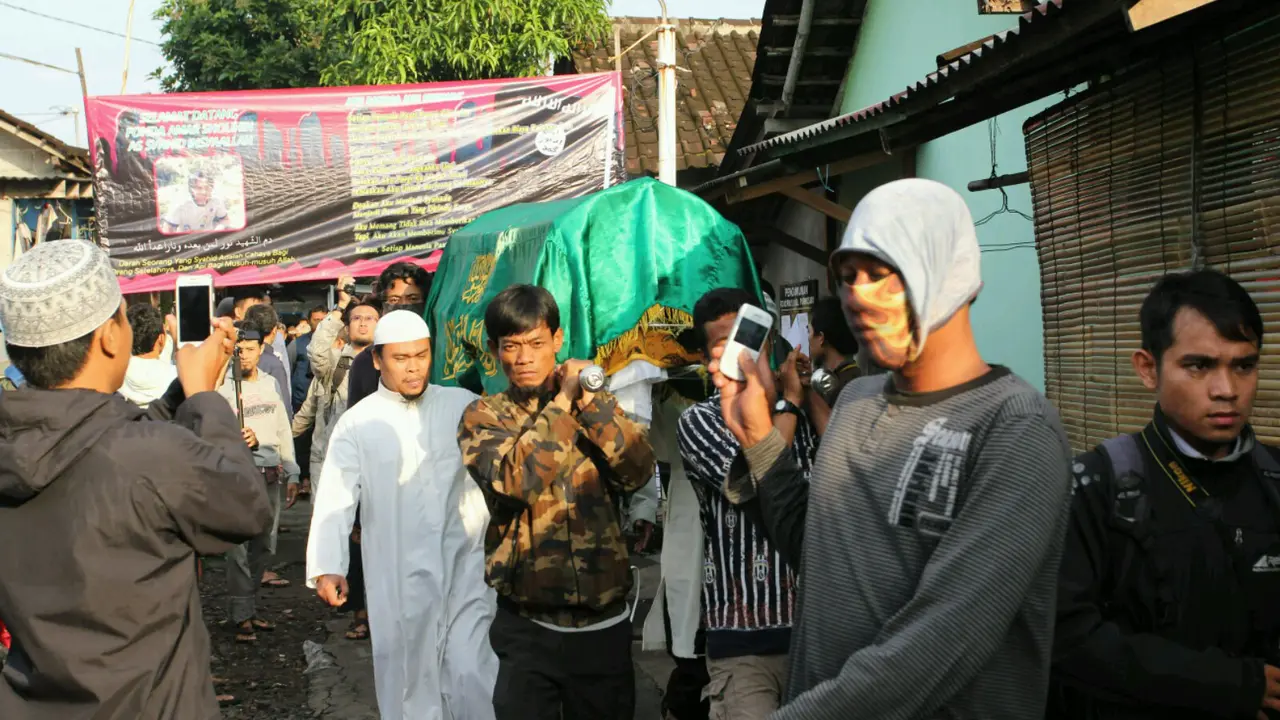 Jenazah Anak Buah Santoso.