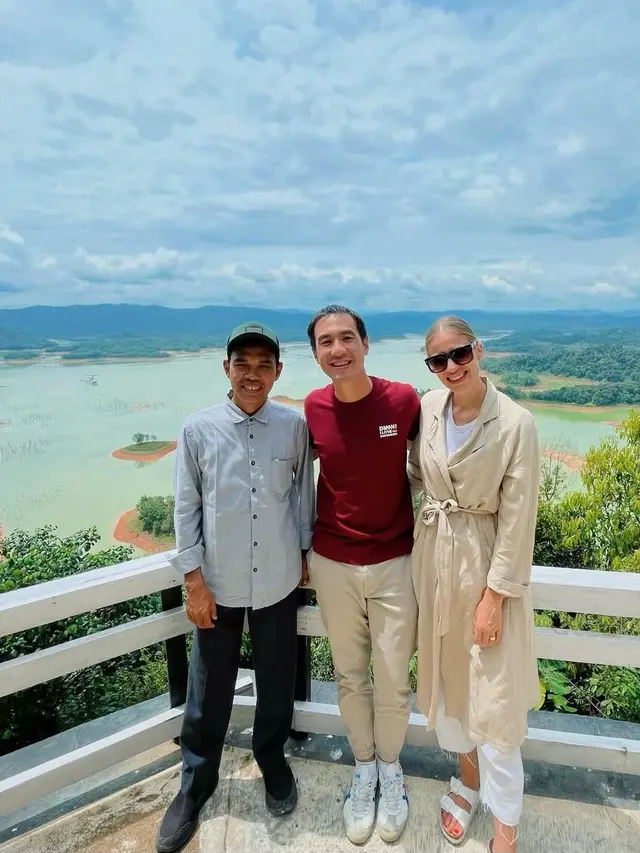 Daniel Mananta menyambangi kediaman Ustaz Abdul Somad (Instagram/vjdaniel)