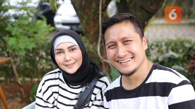 Arie Untung Ungkap Sempat Nyaris Bercerai Dengan Fenita Arie Showbiz Liputan6 Com