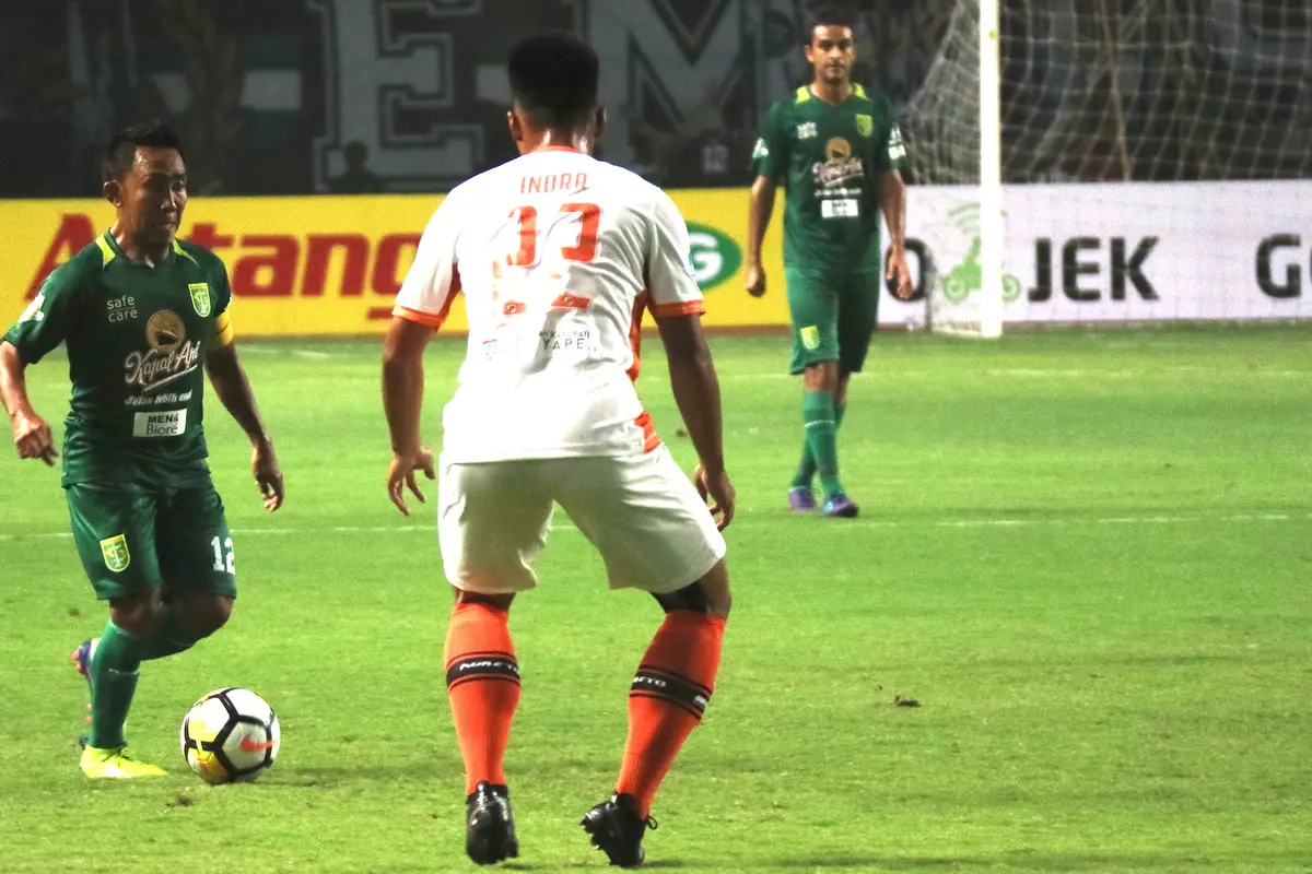 Persebaya Surabaya, Persela Lamongan, Rendi Irwan