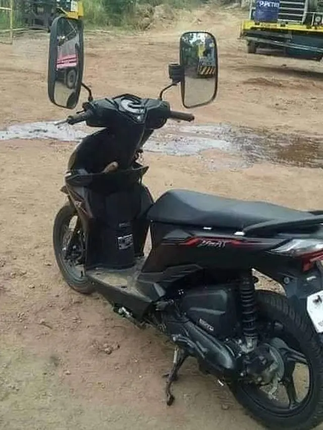 7 Potret Nyeleneh Spion Kendaraan Ini Bikin Tepuk Jidat