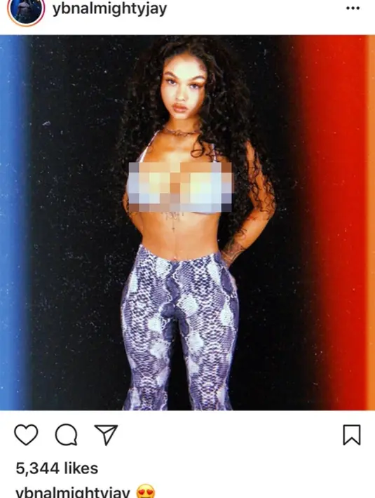 Komen tersebut hadir beberapa jam usai Jay mengunggah foto model sesi India Love yang kemudian langsung dihapusnya. (instagram/ybnalmightyjay)