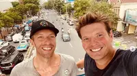 6 Potret Kesederhanaan Chris Martin Coldplay, Terbaru Nyeker di Jakarta (IG/coldplay)