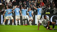 Melihat Lazio Terbang Tinggi dengan Sayap Kirinya