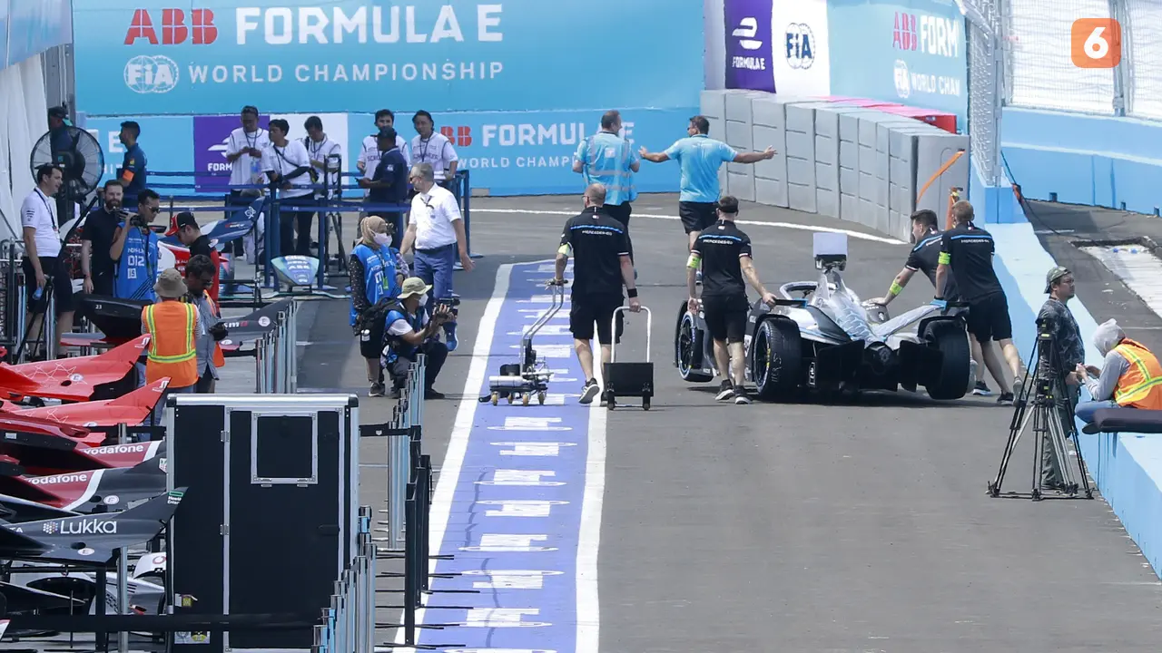 Suasana Sirkuit Formula E Jakarta Jelang Balapan
