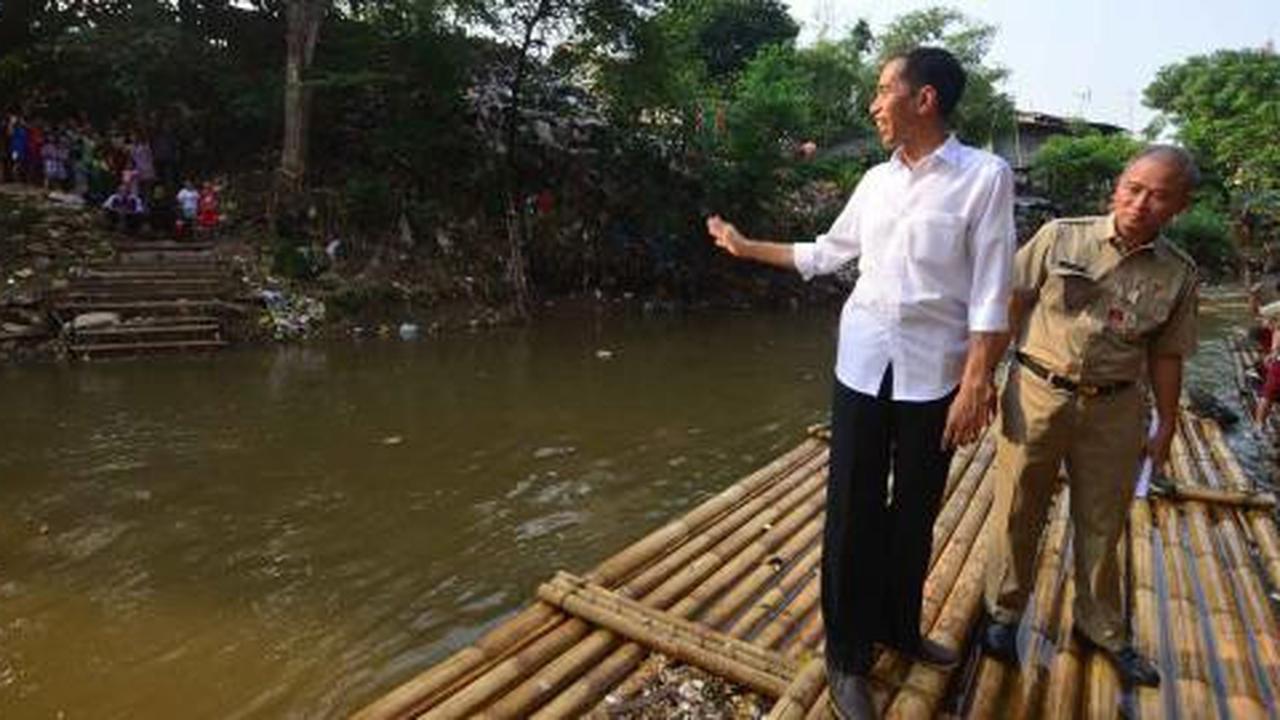 Jokowi akan pecat semua pejabat tak becus urusi banjir