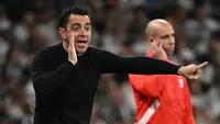 Rumor pemecatan Xavi pun marak bermunculan beberapa hari terakhir.  (JAVIER SORIANO / AFP)