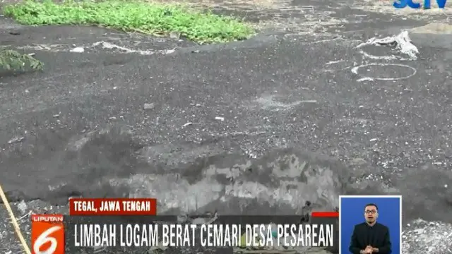 Gunungan limbah ini dibuang secara sembarangan oleh para pemilik usaha peleburan logam berat selama bertahun-tahun.