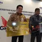 Bank Mandiri luncurkan kartu debit berlogo gerbang pembayaran nasional (Foto: Merdeka.com/Yayu Agustini)