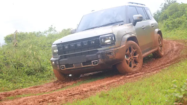 Buktikan DNA Travel+, Jetour T2 Libas Jalur Perkotaan dan Offroad Tanpa Masalah (Arief A/Liputan6.com)