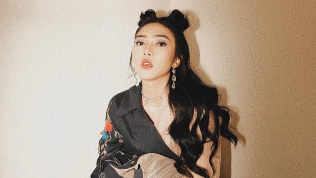 [Fimela] Isyana Sarasvati