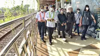 Menteri Perhubungan Budi Karya Sumadi dan Ketua DPR RI Puan Maharani meninjau kesiapan pengendalian transportasi di Cirebon.