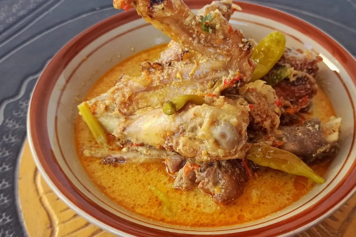 Resep Lodho Ayam Sederhana Kuah Kental
