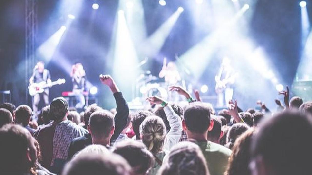 Mengenal Celebrity Worship Syndrome
