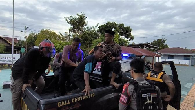 Kabur Saat Salat Jumat, 2 Tahanan Lapas Polman Ditangkap Saat Sembunyi di Empang