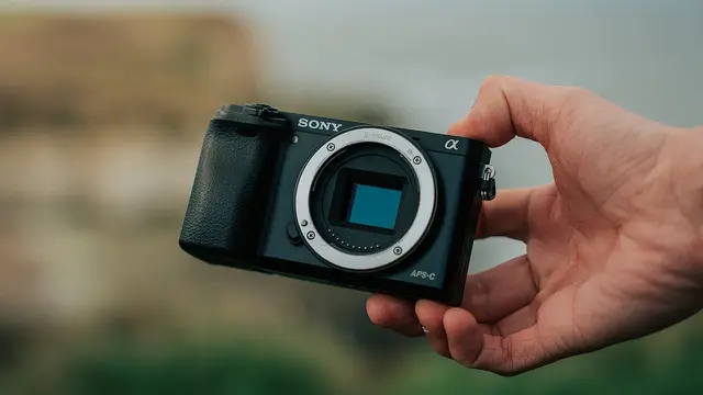Sony A6000