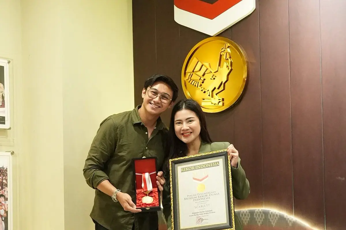 Parfum dari Felicya Angelista dengan Keharuman Mewah Pecahkan Rekor MURI